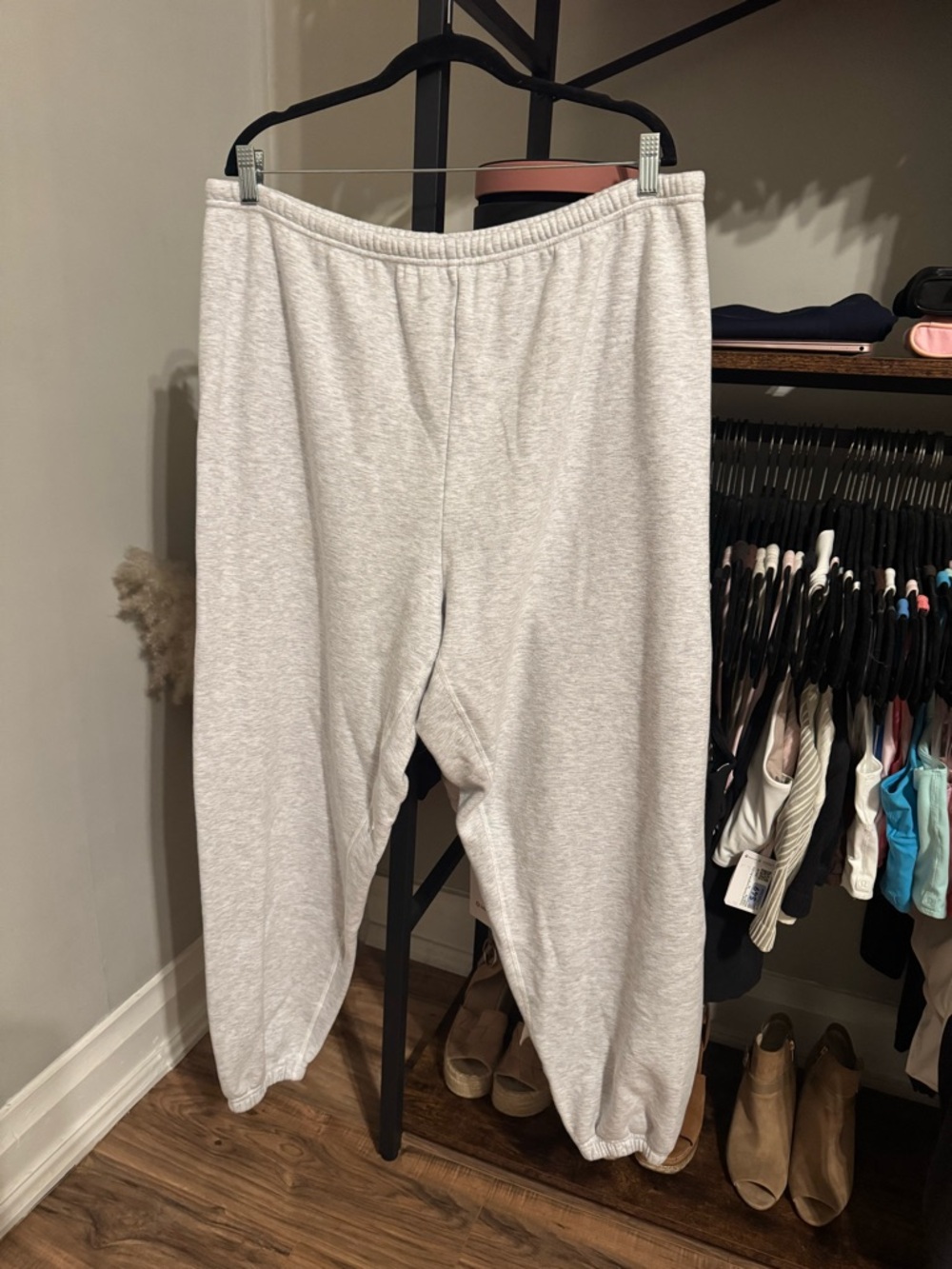SKIMS Sweatpants
